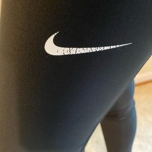 black nike dri fit leggings